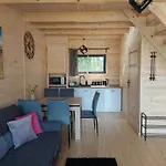 Σπίτι διακοπών Vip Celebrity House Przy Suntago, Grabska Osada