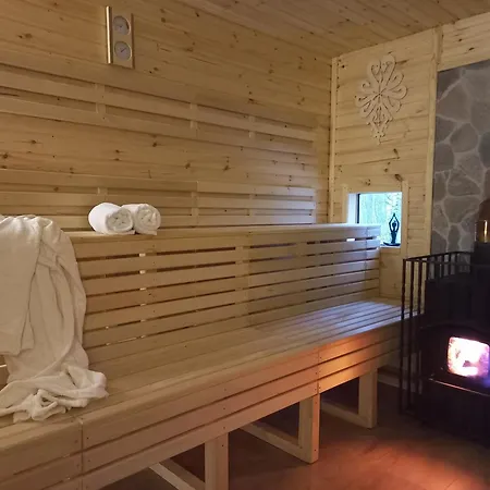 Vip Celebrity House Przy Suntago, Grabska Osada Semesterbostad *