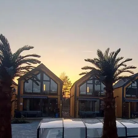 Vip Celebrity House Przy Suntago, Grabska Osada Semesterbostad Mszczonów