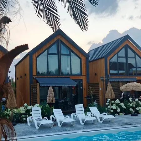 Dom wakacyjny Vip Celebrity House Przy Suntago, Grabska Osada Mszczonów
